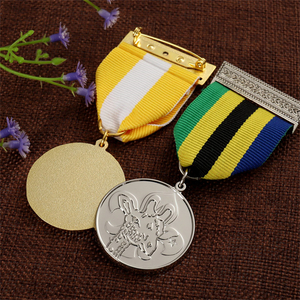 Customized Gold Nickel Souvenir Medallion With Ribbon Drape