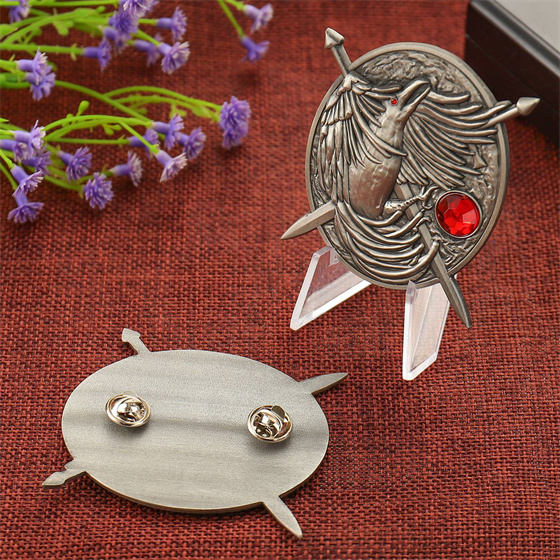 Replica Nevernight Corvere Brooch Lapel Pin with Red Gems