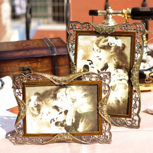 Personalized Retro Lightweight Metal Photo Frame Home Decor