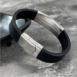 Customized Logo Blank Wristbands with Metal Clip for Hip Hop 