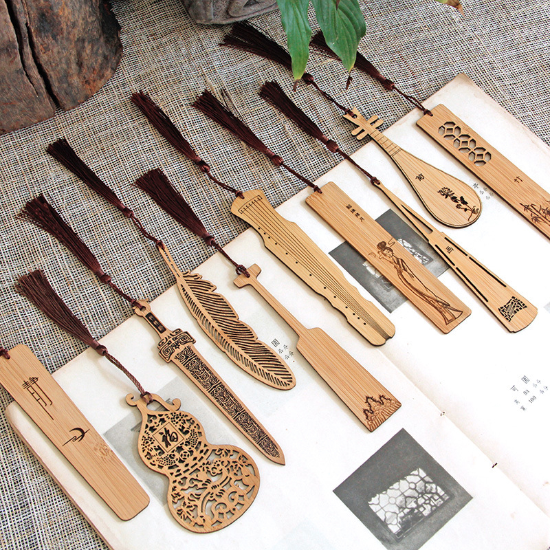 Wooden bookmarks 