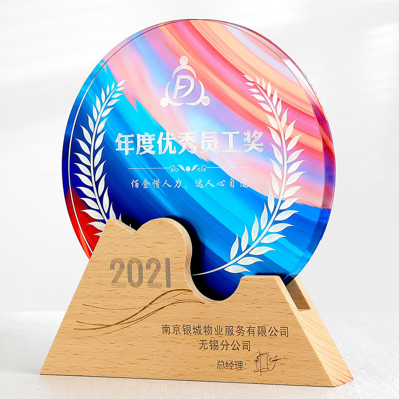 wood trophy (4)