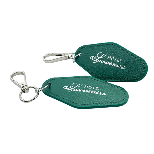 Customized Diamond Shaped PU Leather Motel Keychain