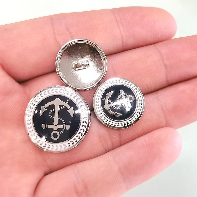 soft enamel button 