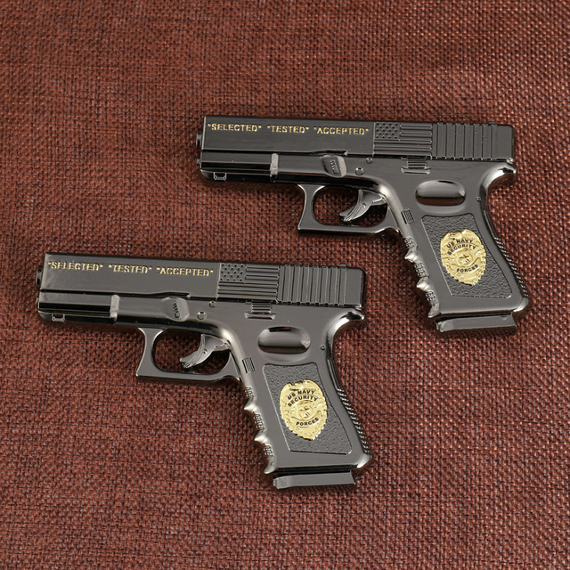 Custom Metal Crafts Zinc Alloy Mini Replica Gun Pistol 