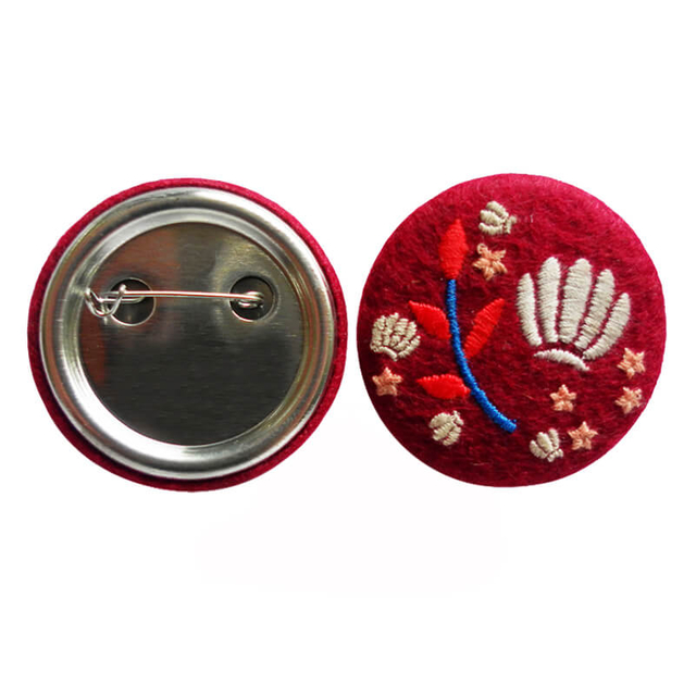 Personalized Embroidery Fabric Wrapped Button Badge With Cloth