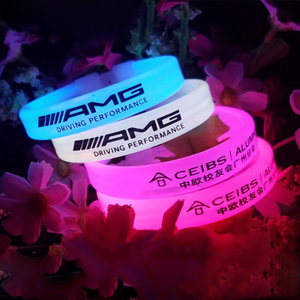 Best Selling Custom Silicone Bracelet Glowing in The Dark 