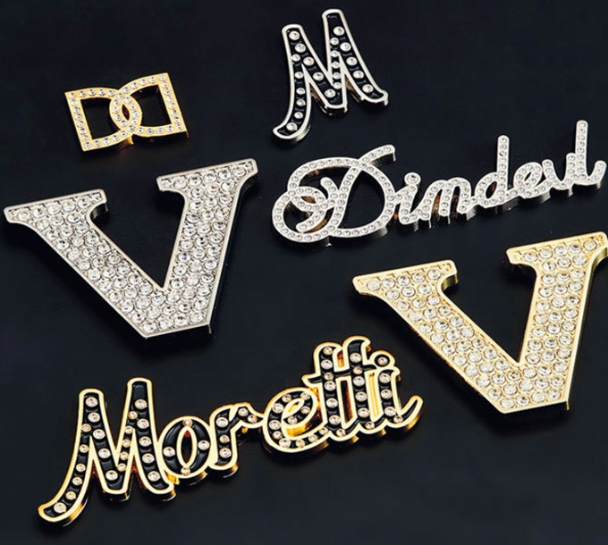 car emblem 