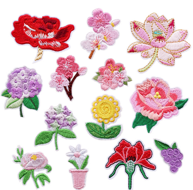 No MOQ Custom Fashion Multicolor Flower Embroidered Patches