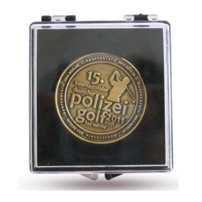 plastic box 