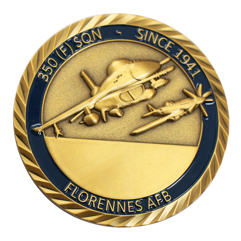 oblique line coin edge