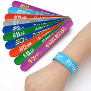 Factory Price Custom Cool Clap Silicone Wrist Slap Band