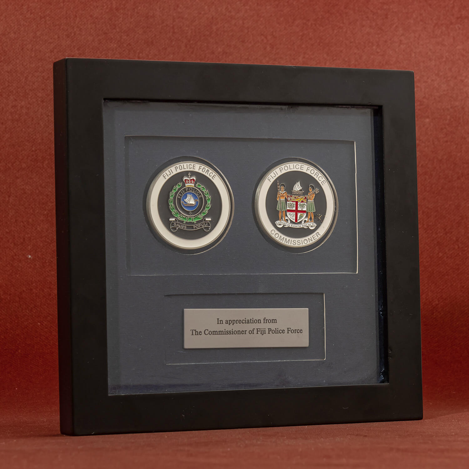 wal-006-008s1 (2).JPGCustom challenge coin customer case for military retirement ceremony gift