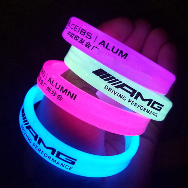 glow in the dark wristband (4)
