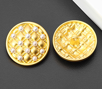 Metal Button