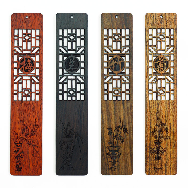 Wooden bookmarks (1)