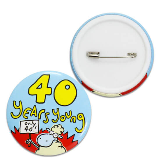 Cheap Customized 44mm Tin Button Badge with Plastic Back