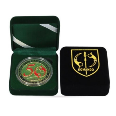 velvet box 