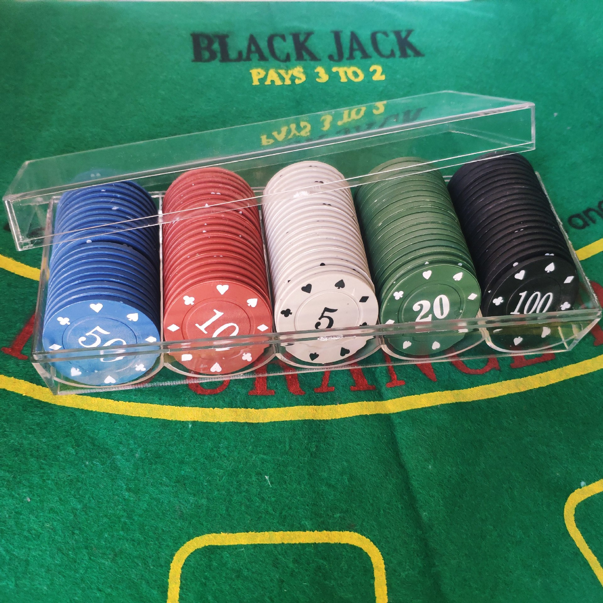Customised Plastic ABS Golf Ball Marker Poker Chip Set