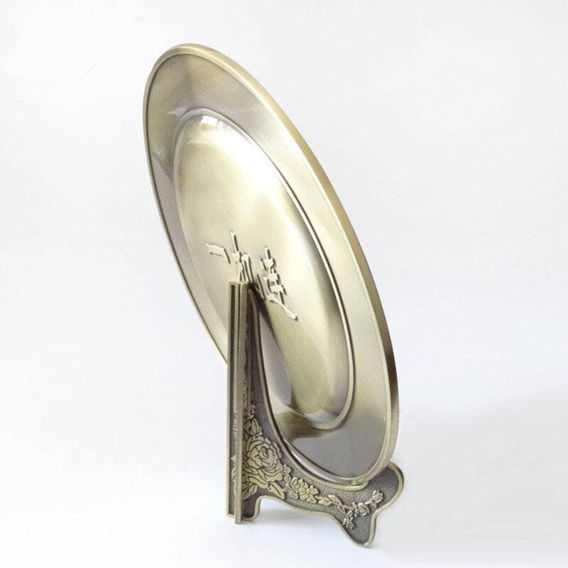 souvenir plates side