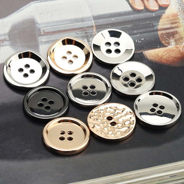 Custom Round Metallic Buttons with 4 Holes for Coat