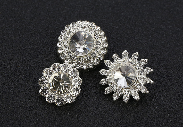  Rhinestone Metal Buttons