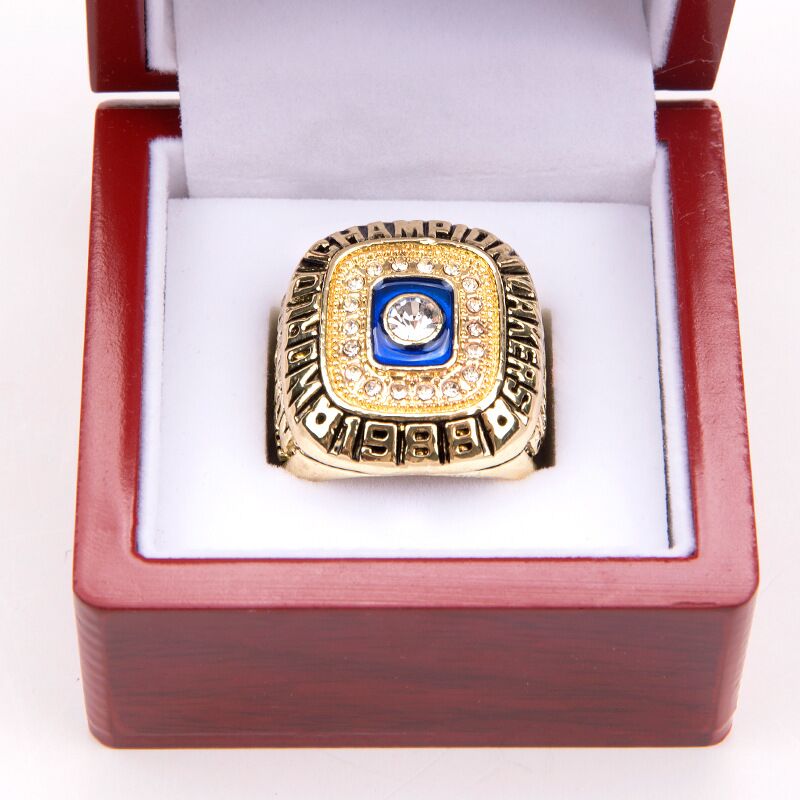 Champion Ring 10