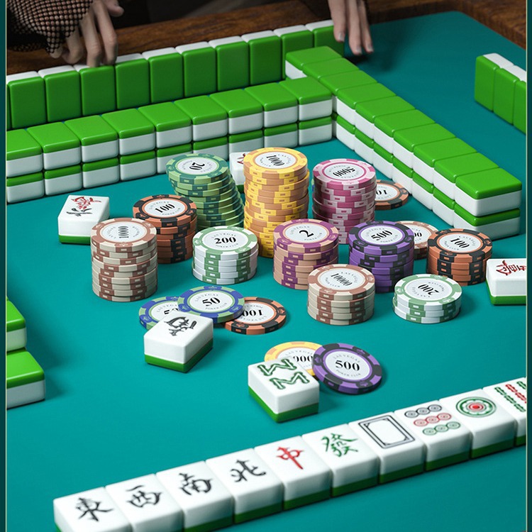 Round Clay Poker Clips 