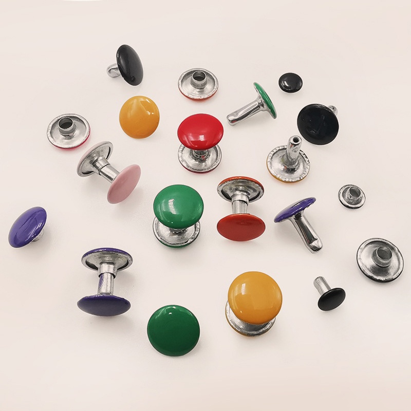 Sewing Metal Buttons 