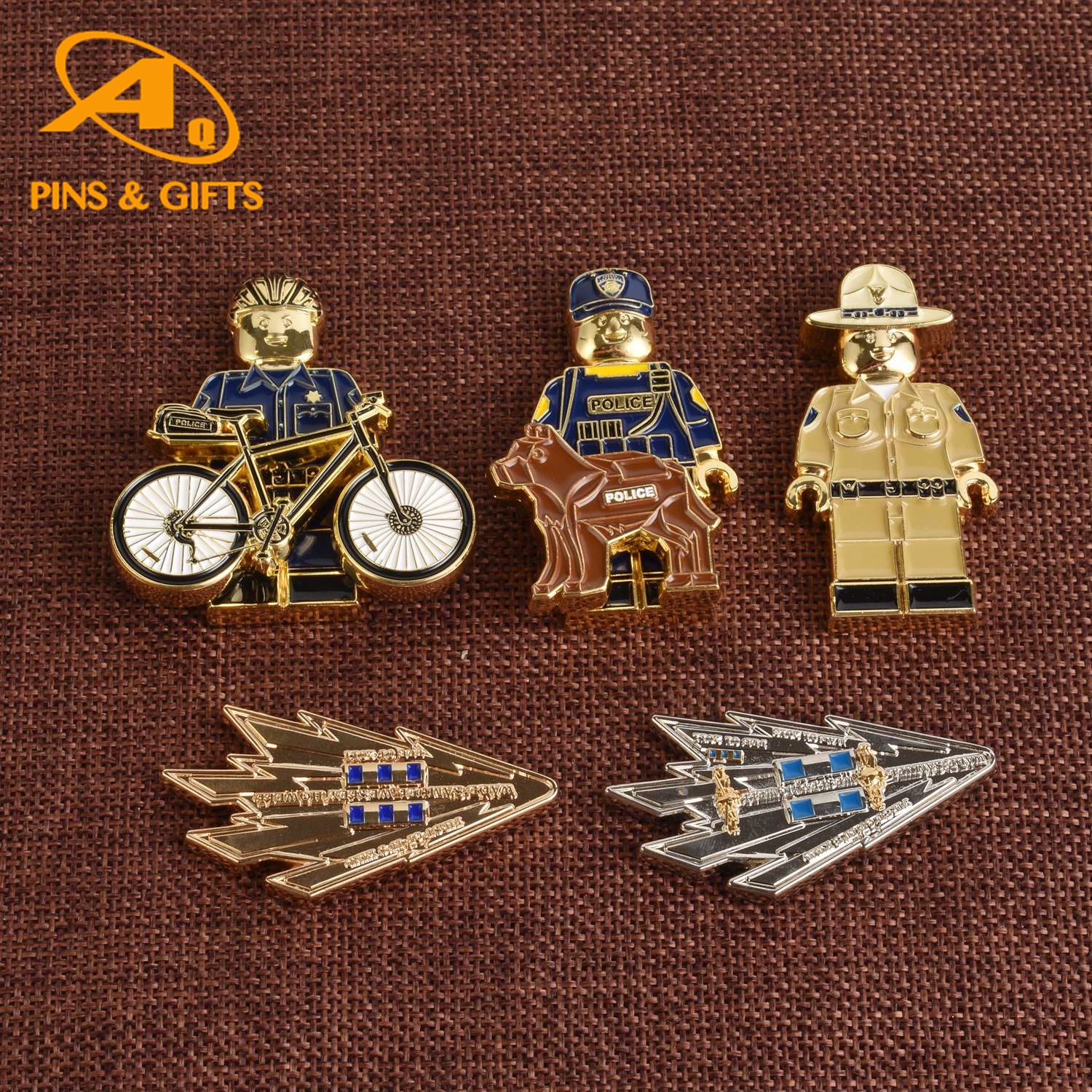 Custom challenge coin featuring a corporate logo in gold.jpg